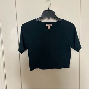 Forever 21 Forest Green Short Sleeve Cropped Knit Top